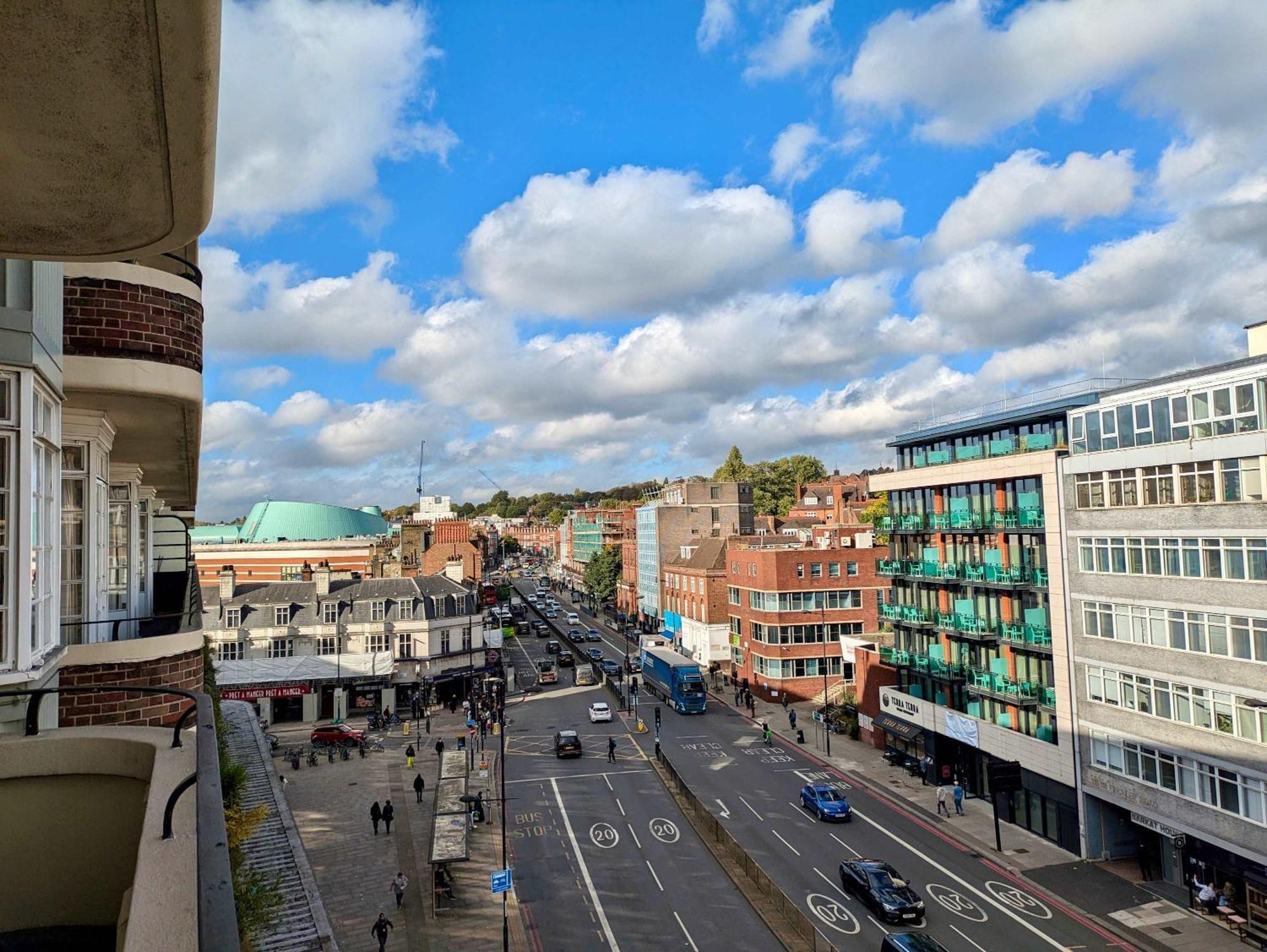 Appartamento Stunning On Finchley Road *